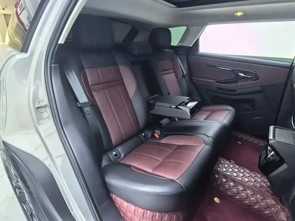 Land Rover Evoque — фото 5