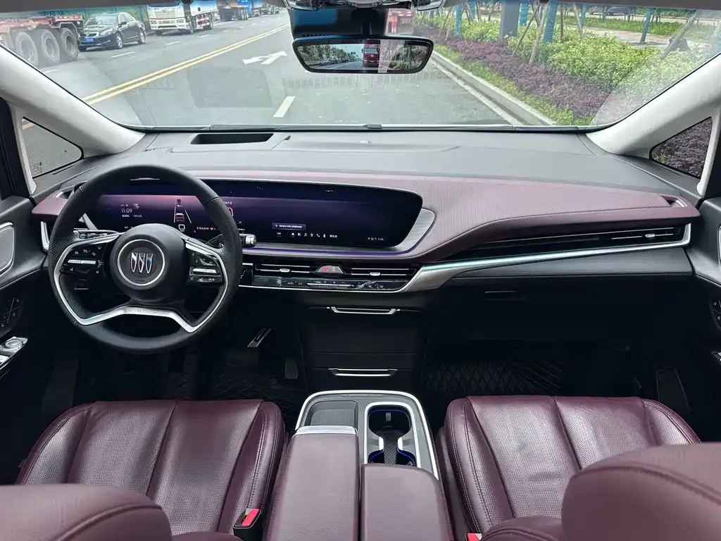Buick Century 2024 из CN, фото 4
