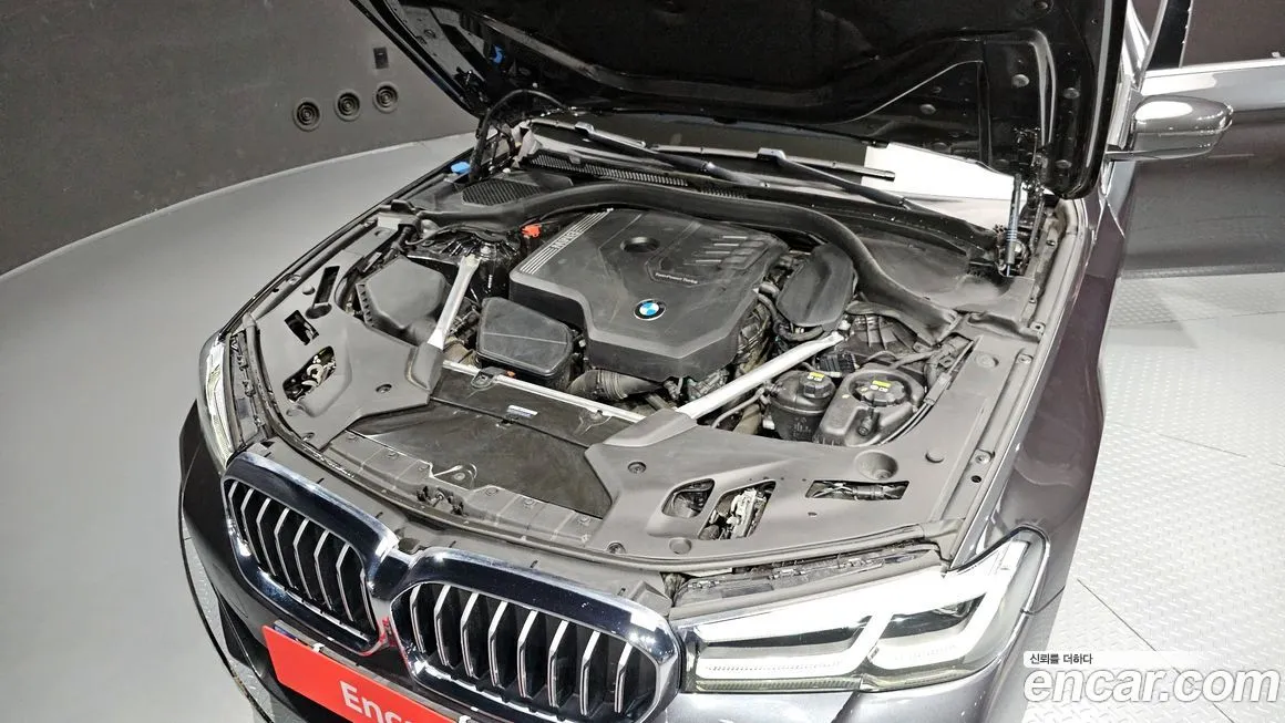 BMW 5-Series 2023 из KR, фото 6