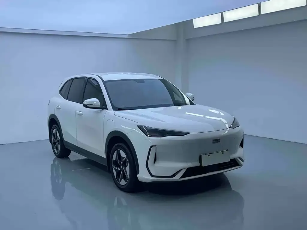 Geely Galaxy E5