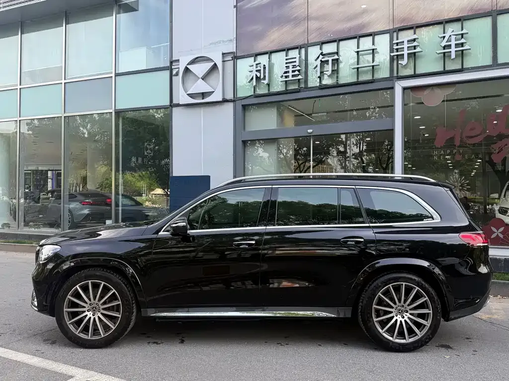 Mercedes-Benz GLS — фото 10