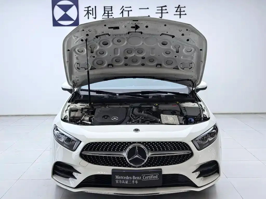 Mercedes-Benz A-Class — фото 6