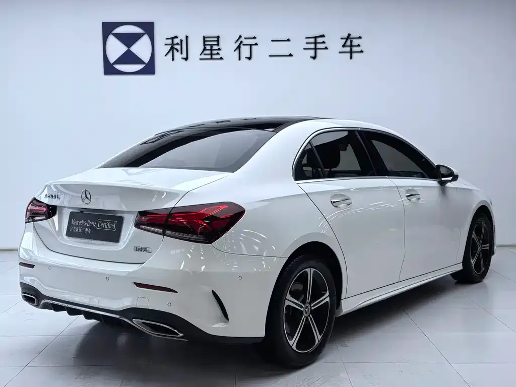 Mercedes-Benz A-Class — фото 10