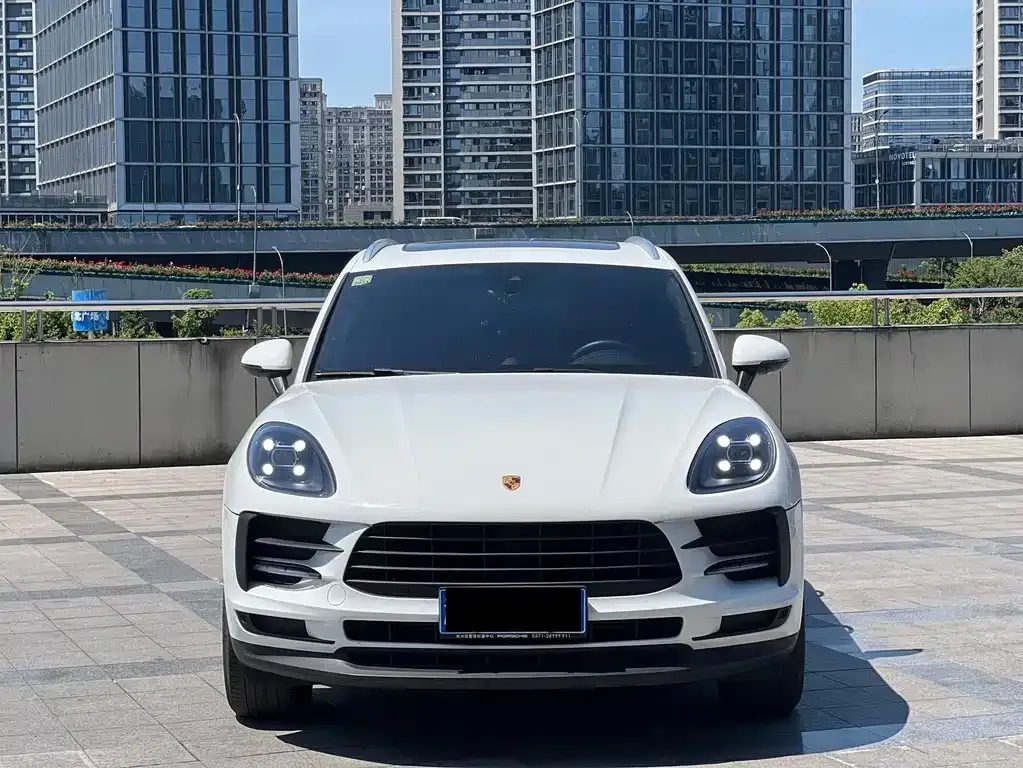 Porsche Macan — фото 10