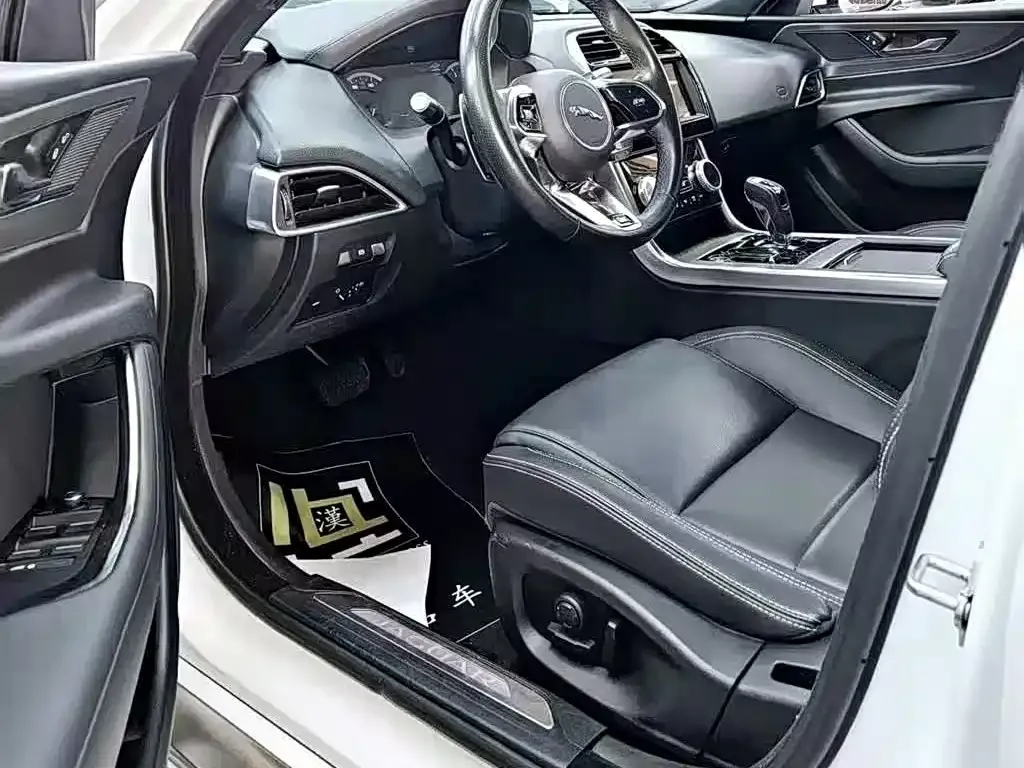 Jaguar XEL 2021 из CN, фото 7