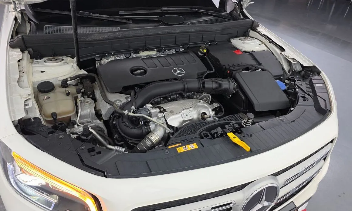 Mercedes-Benz GLB-Class — фото 10