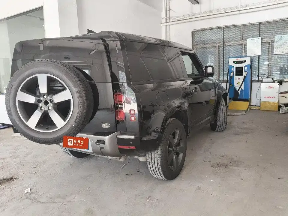Land Rover Defender 2023 из CN, фото 9