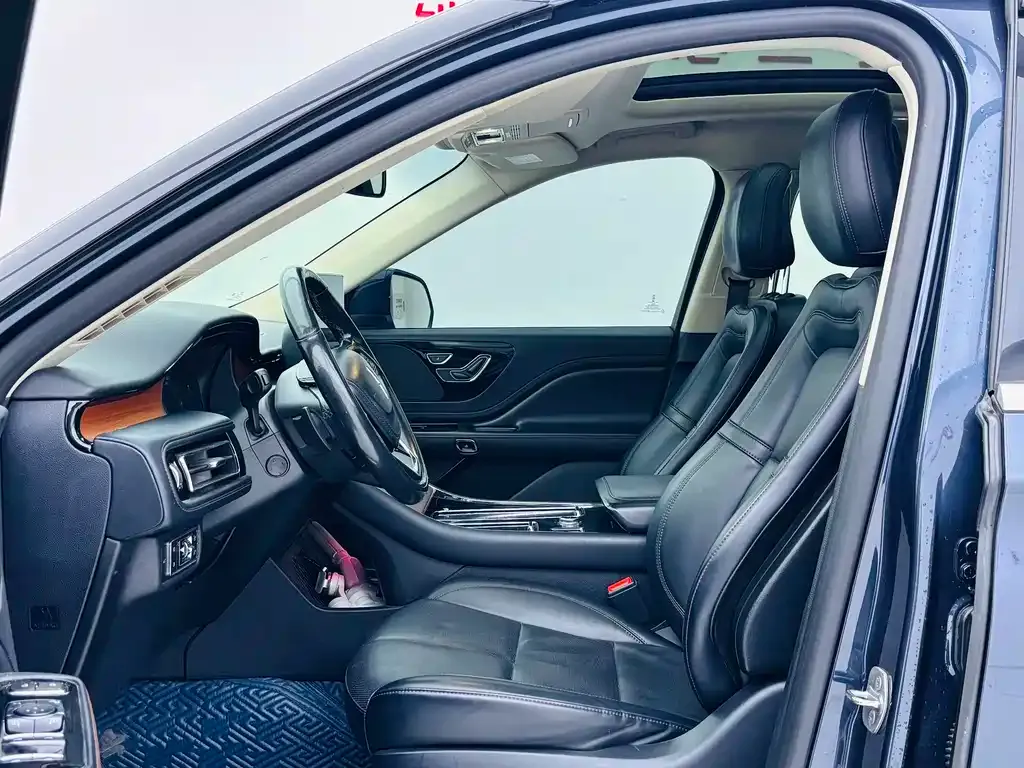 Lincoln Aviator 2022 из CN, фото 10