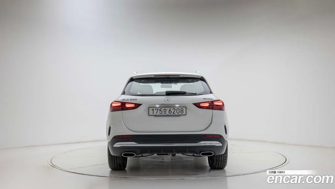 Mercedes-Benz GLA-Class — фото 2