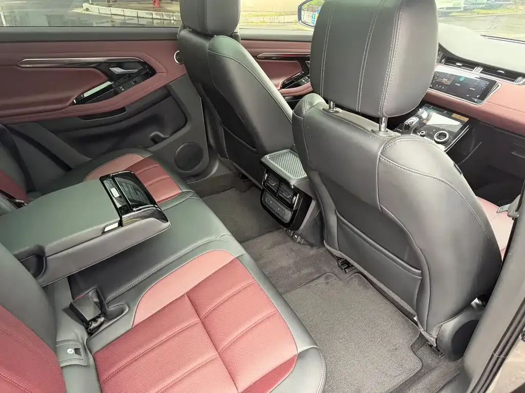 Land Rover Evoque 2023 из CN, фото 10