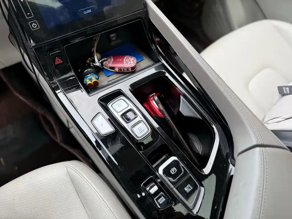 Hyundai Custo — фото 3