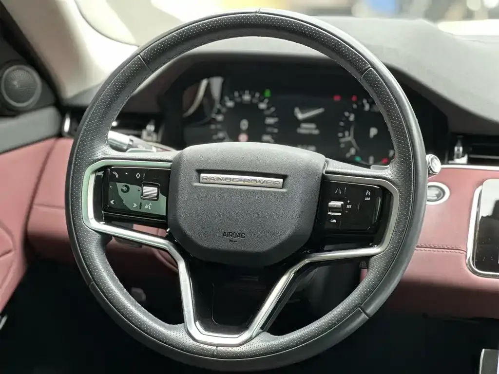 Land Rover Evoque — фото 7