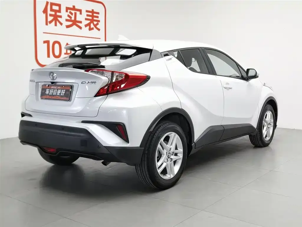 Toyota C-HR — фото 5