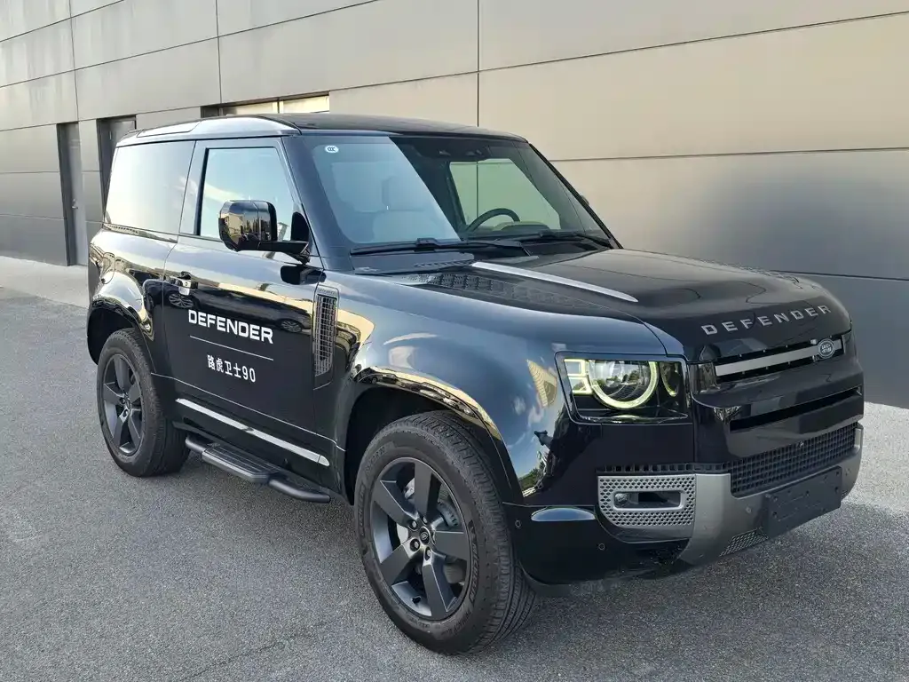 Land Rover Defender — фото 2