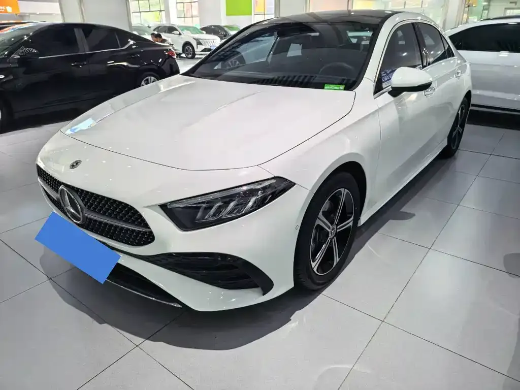 Mercedes-Benz A-Class — фото 1