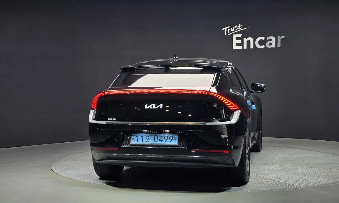 Kia EV6 — фото 2
