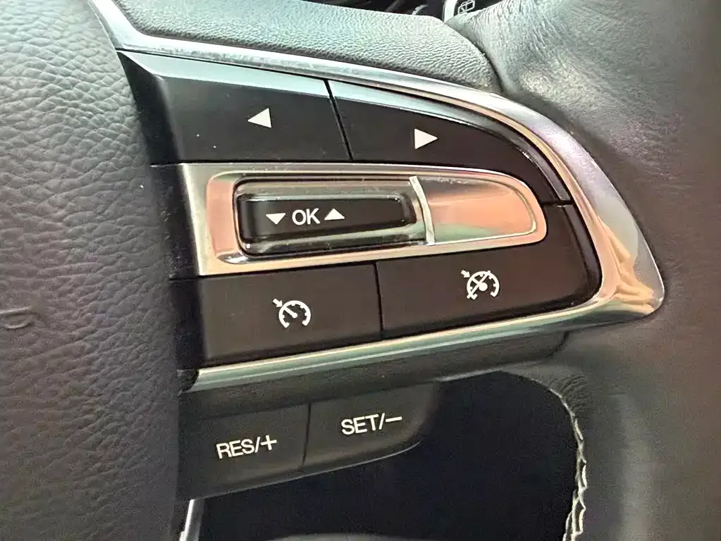 GAC Motor Trumpchi GS8 — фото 3