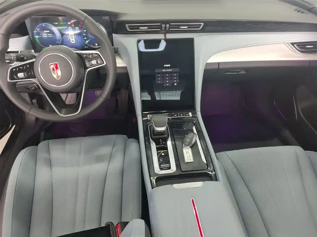 Hongqi H5 PHEV 2025 из CN, фото 10