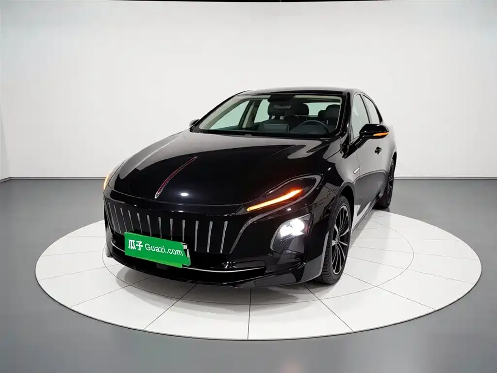 Hongqi E-QM5 2023 из CN, фото 3