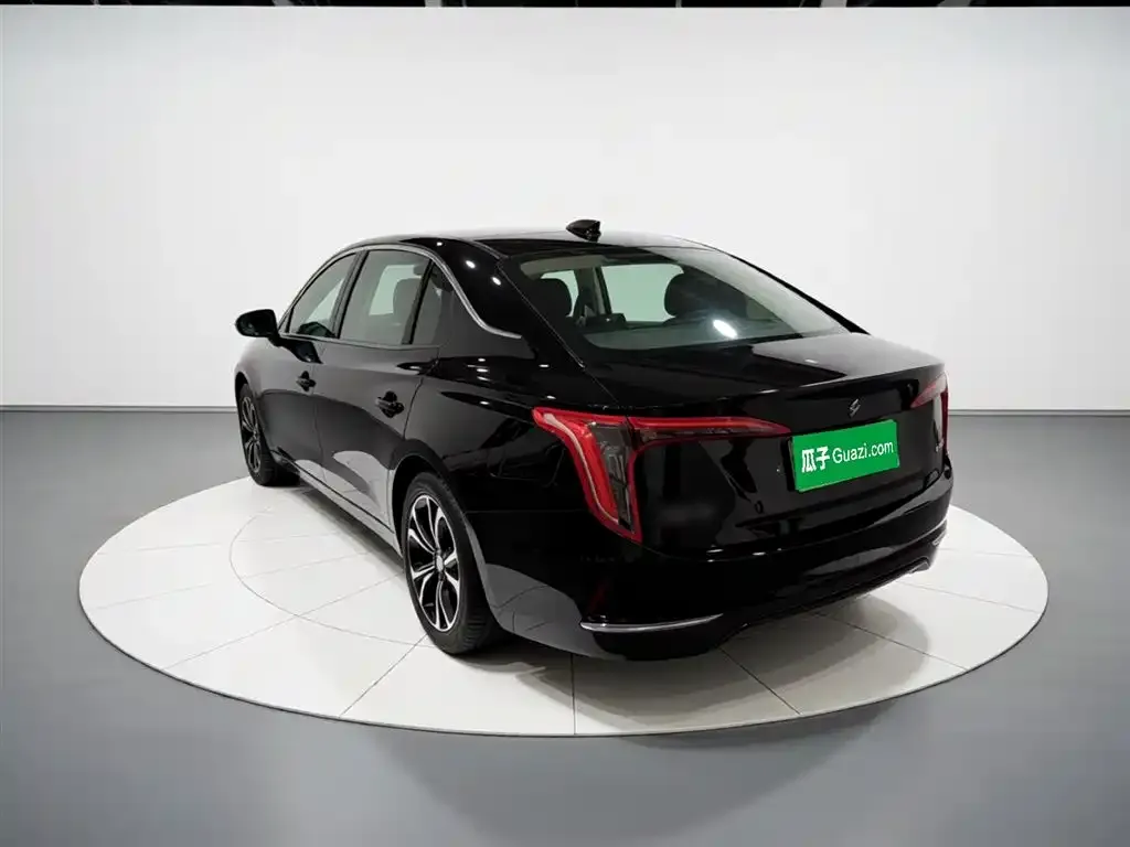 Hongqi E-QM5 2023 из CN, фото 9