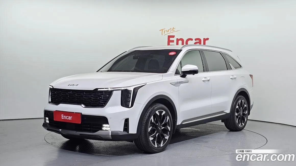 Kia Sorento — фото 1