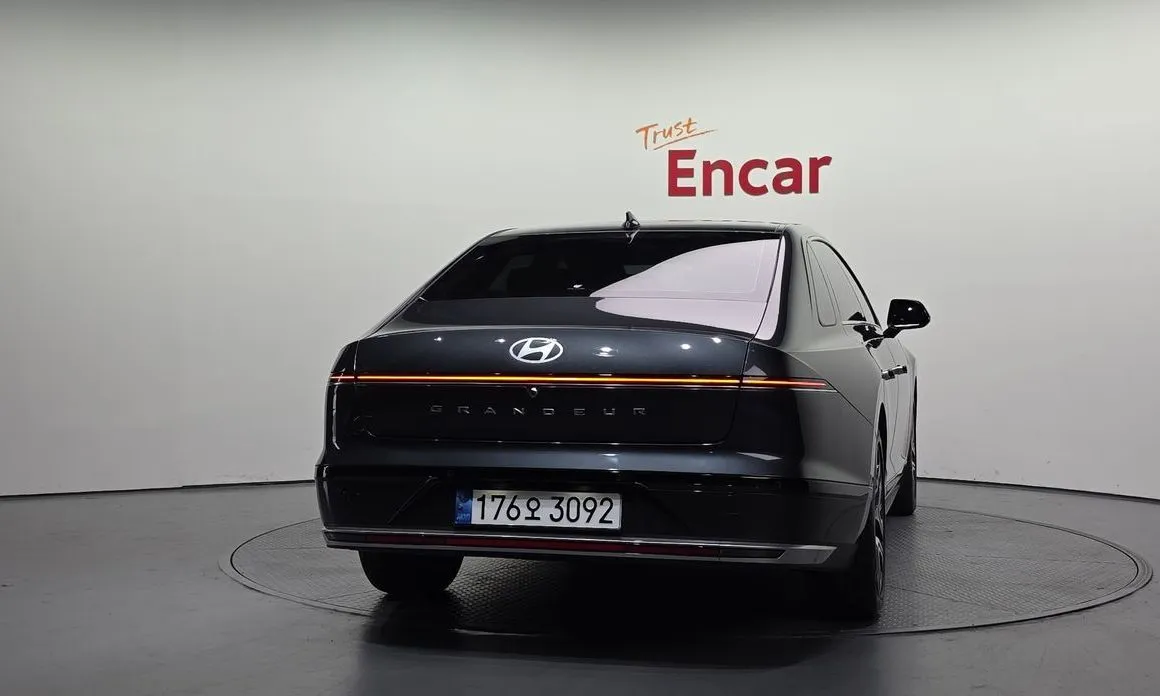 Hyundai Grandeur 2023 из KR, фото 2