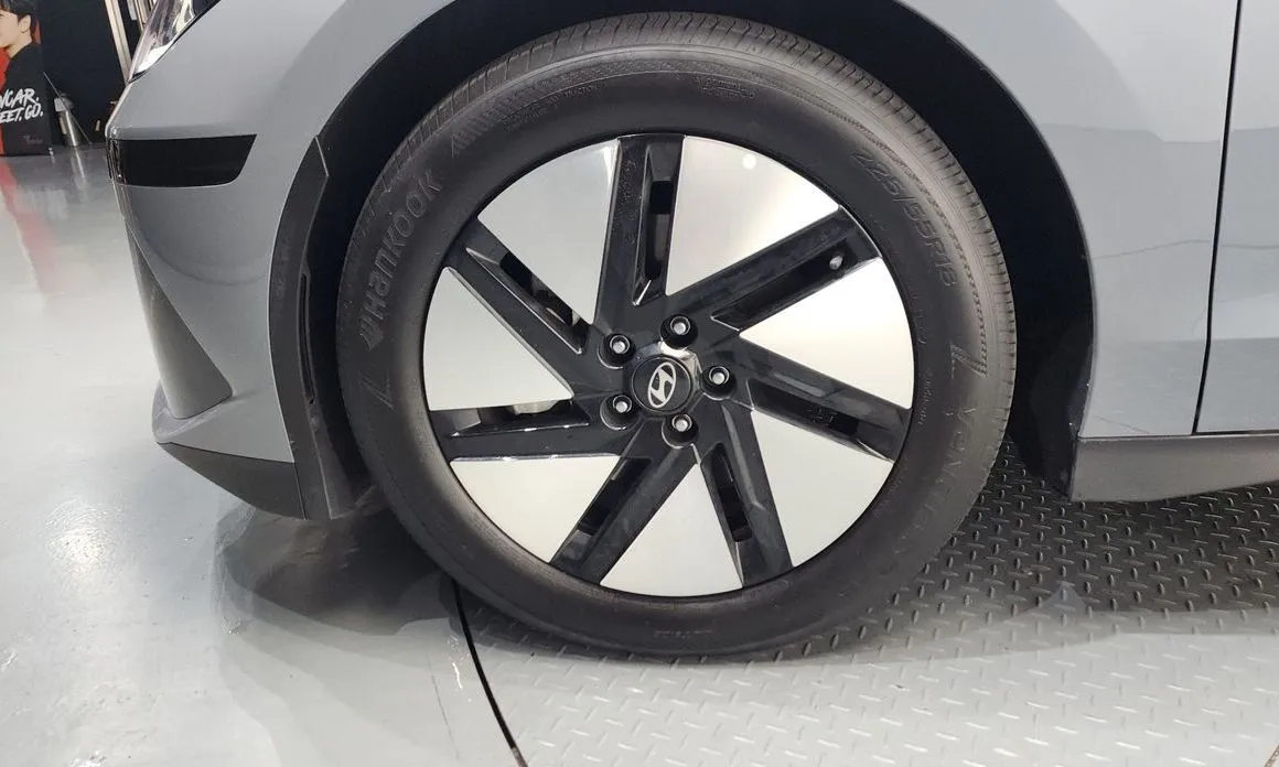 Hyundai Ioniq6 — фото 9