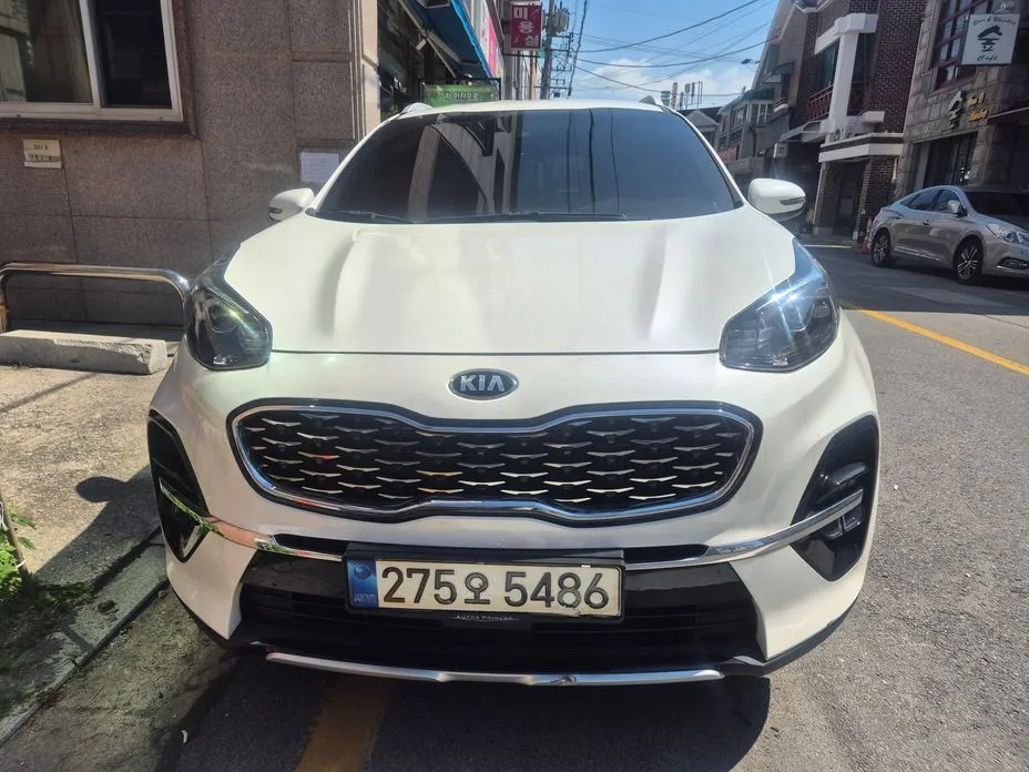 Kia Sportage — фото 1