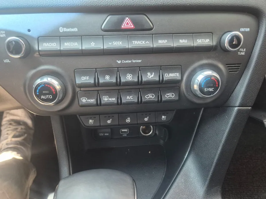 Kia Sportage — фото 9
