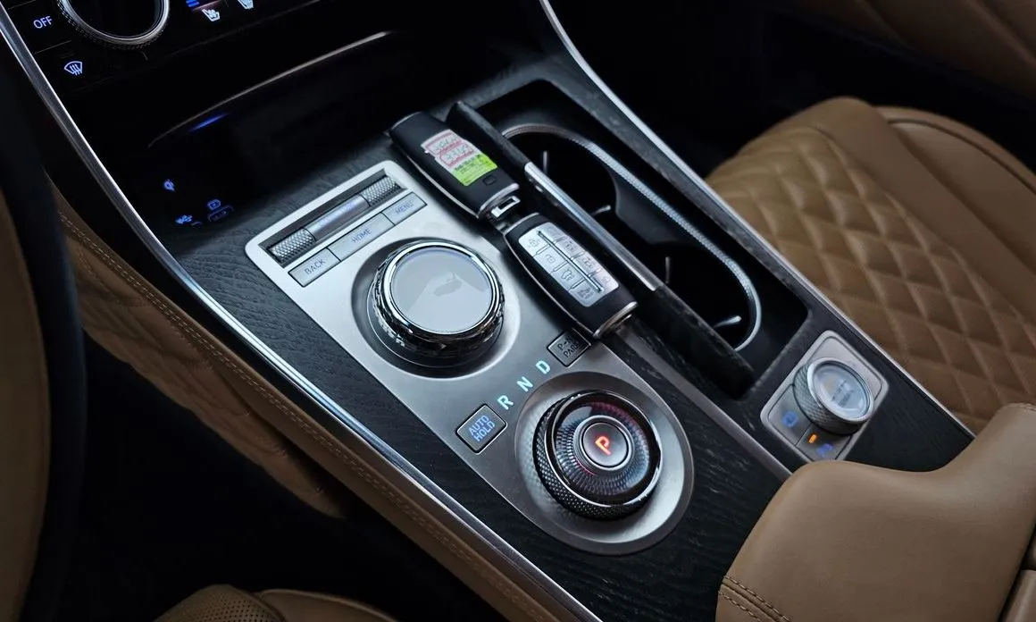 Genesis GV80 — фото 10