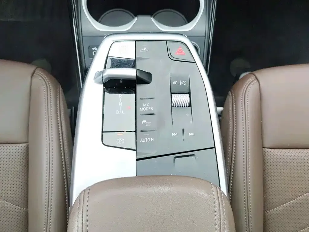 BMW X1 2025 из CN, фото 4