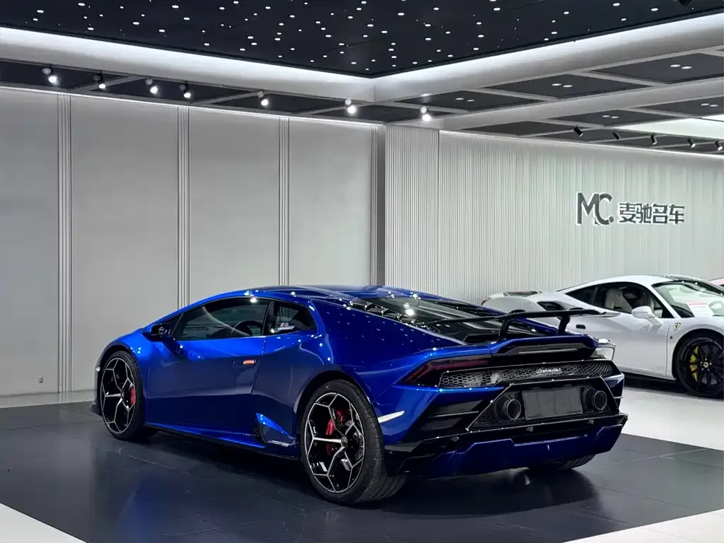 Lamborghini Huracan — фото 7