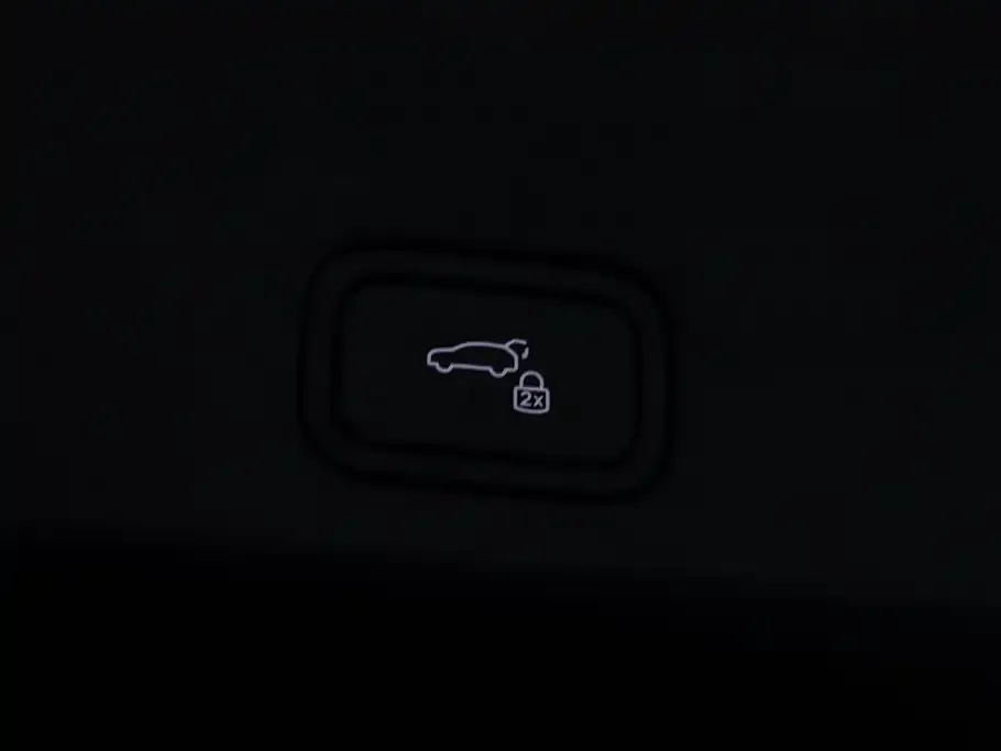 Li Auto i6 — фото 2