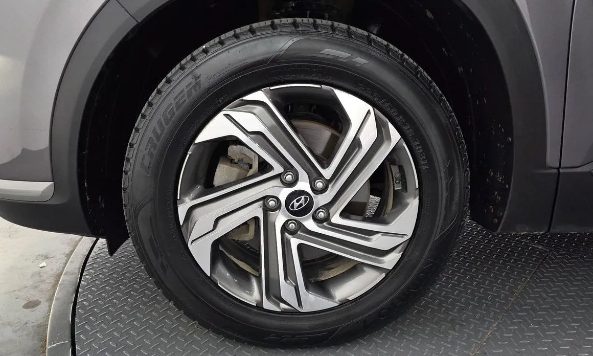 Hyundai Santafe 2023 из KR, фото 8