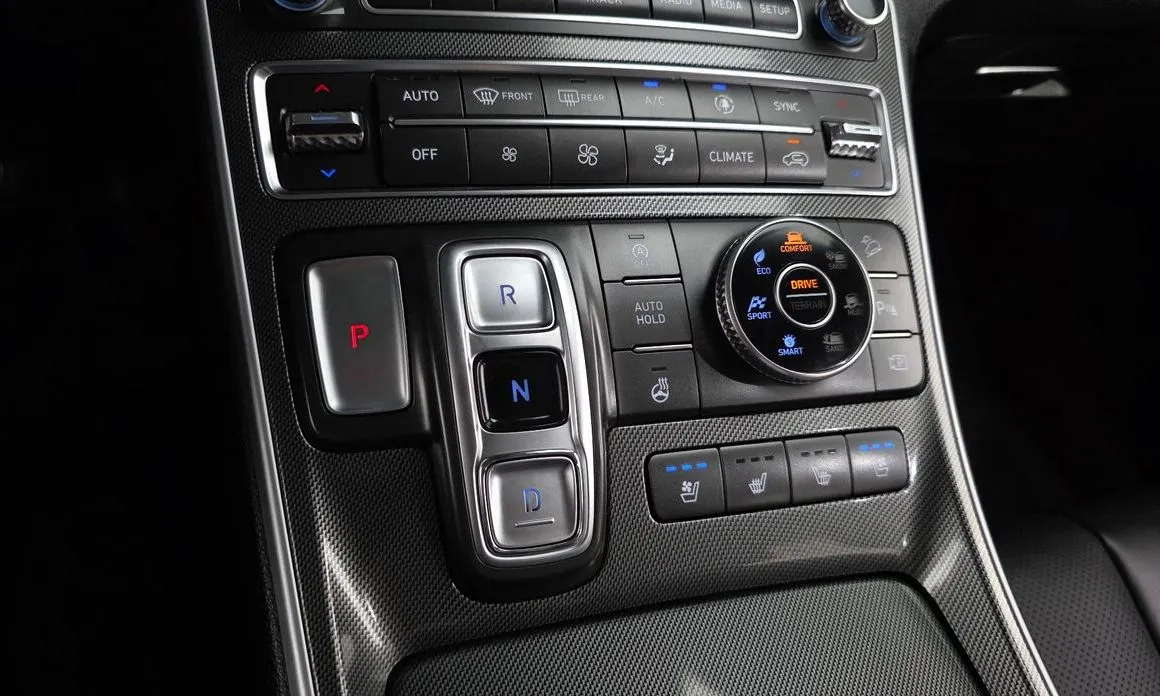 Hyundai Santafe 2023 из KR, фото 2
