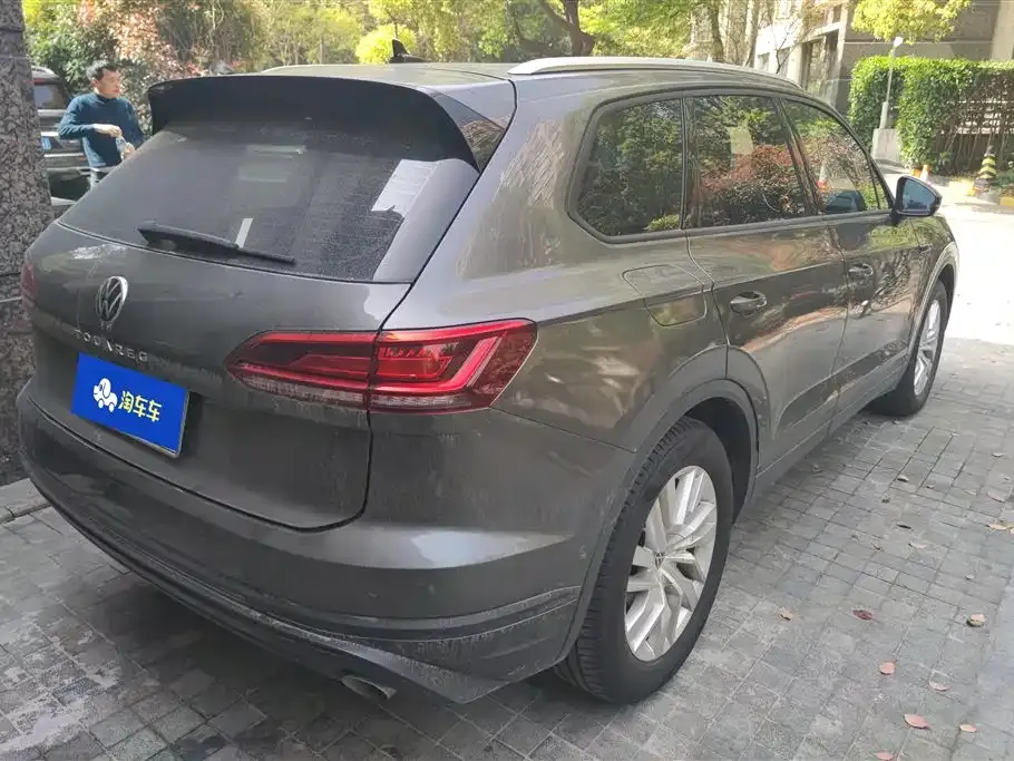 Volkswagen Touareg 2021 из CN, фото 8