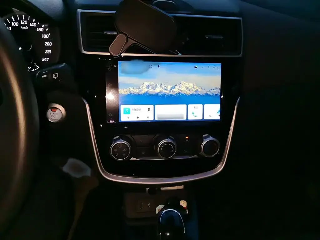 Nissan Tiida 2021 из CN, фото 4