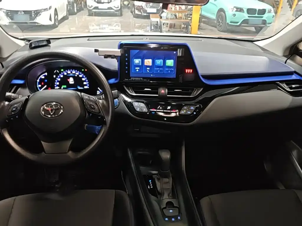 Toyota C-HR 2023 из CN, фото 9