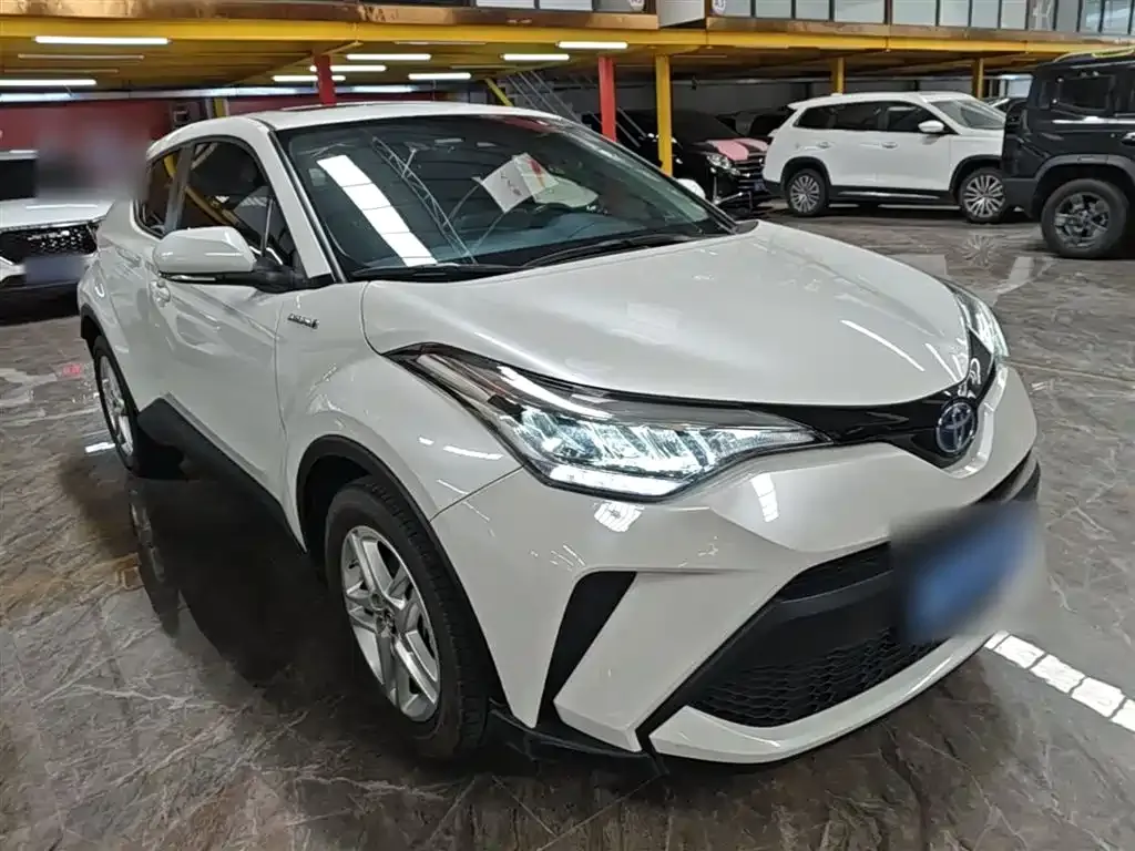 Toyota C-HR 2023 из CN, фото 8