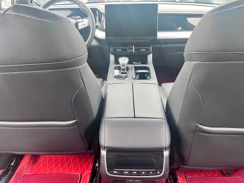 GAC Motor Trumpchi GS8 — фото 3