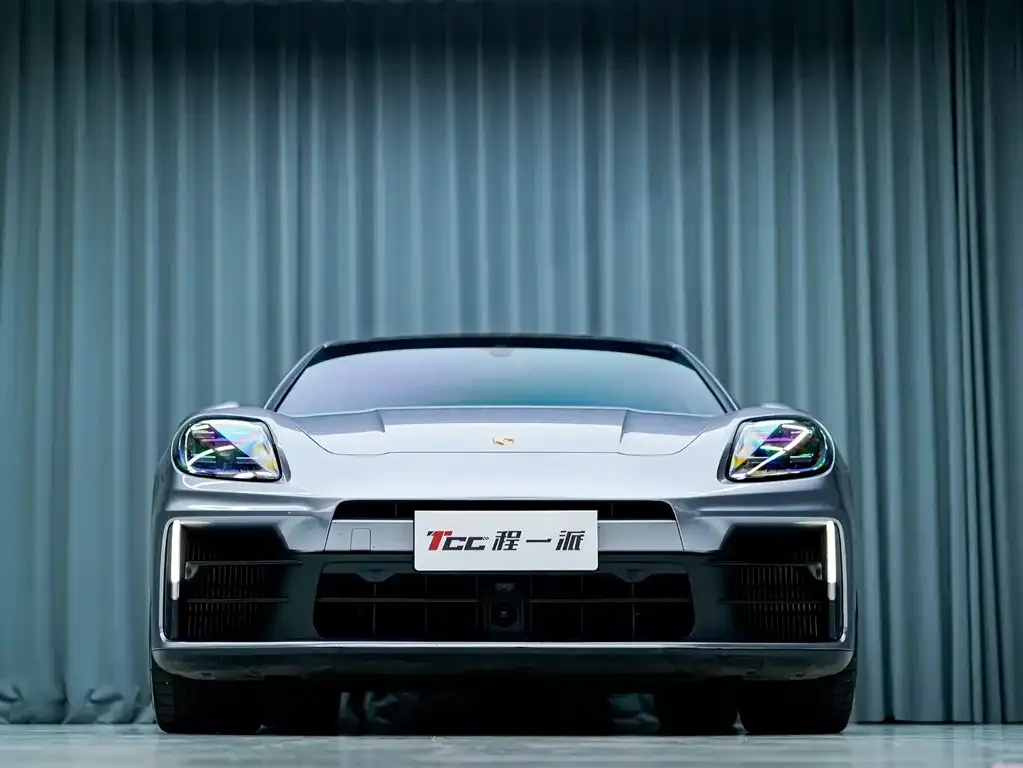 Porsche Panamera — фото 2