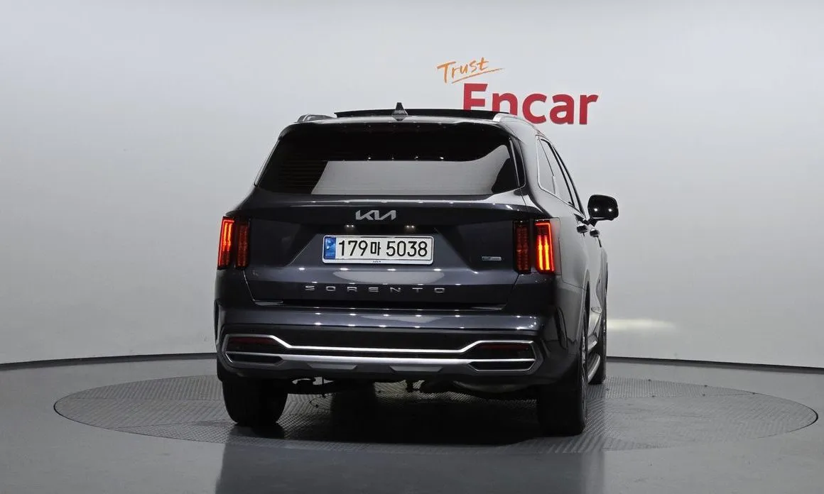 Kia Sorento — фото 4