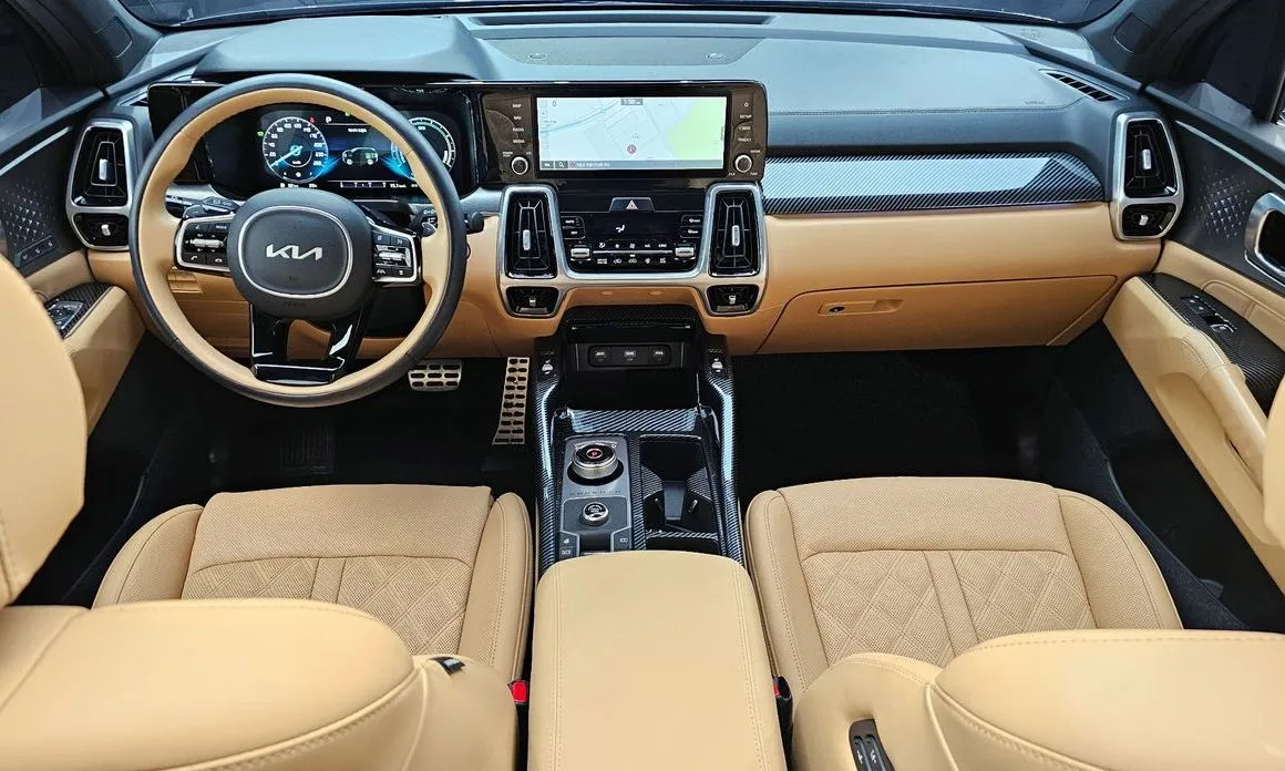 Kia Sorento — фото 7