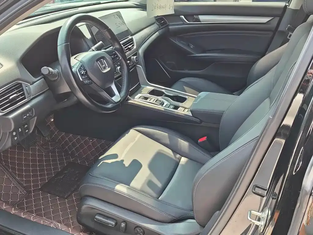 Honda Accord — фото 2