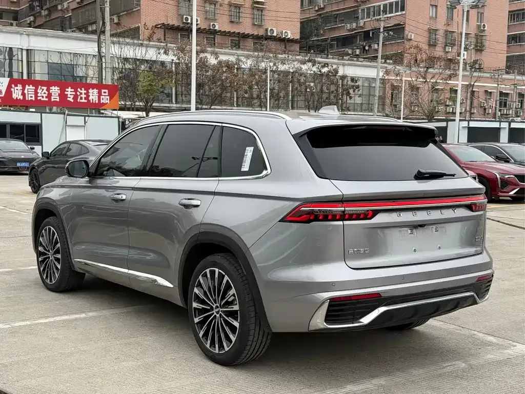 Geely Xingyue L — фото 9