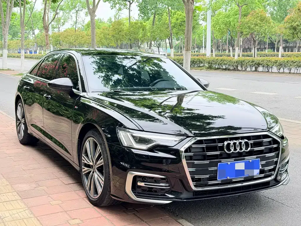 Audi A6L 2024 из CN, фото 8