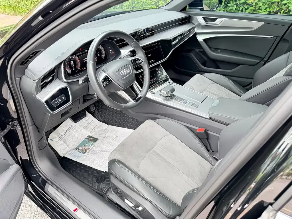Audi A6L 2024 из CN, фото 7