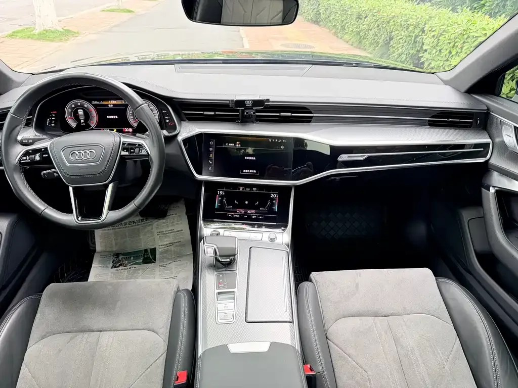 Audi A6L 2024 из CN, фото 4