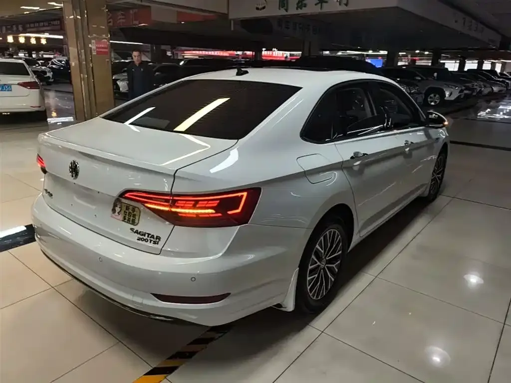 Volkswagen Sagitar 2021 из CN, фото 8