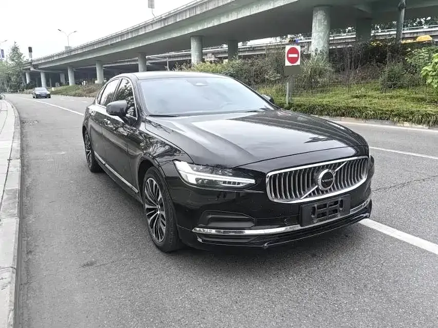 Volvo S90 — фото 8